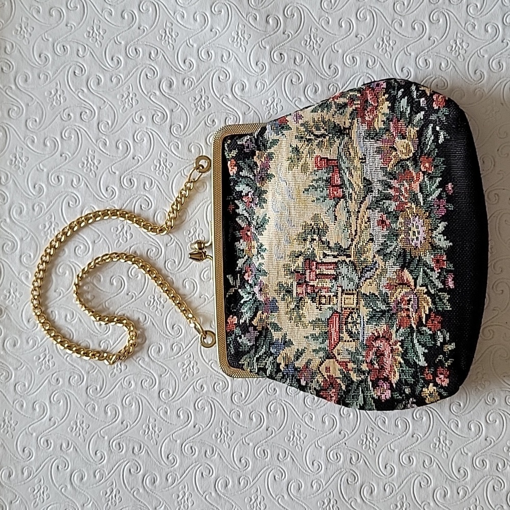 Vintage purse multi color with gold chain